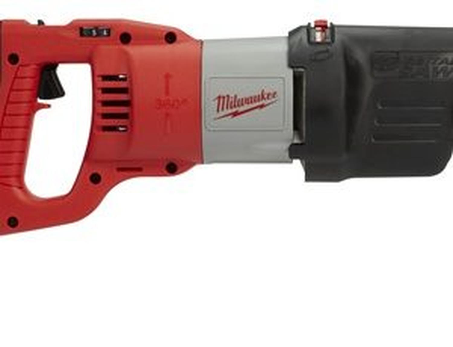 MILWAUKEE 6509-31 Sierra sable alambrica 1440W